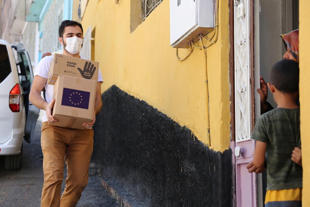 Soap and information: helping refugees in Turkey stay healthy amidst coronavirus