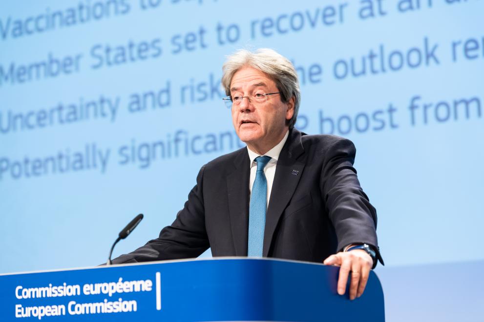 Press conference of Paolo Gentiloni, European Commissioner, on the Winter 2021 Economic Forecast