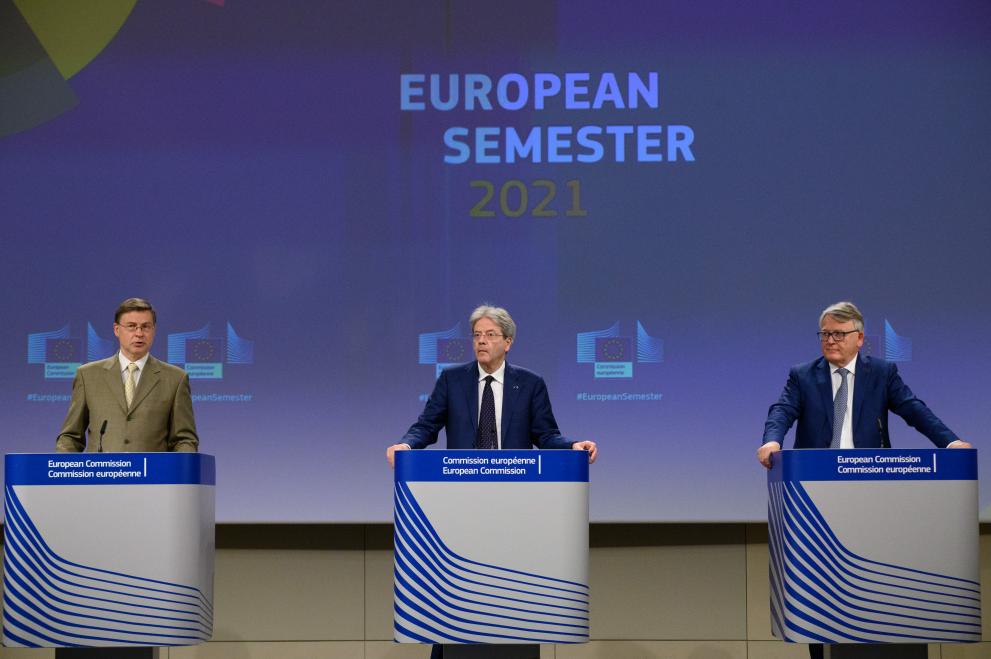 Press conference of Valdis Dombrovskis, Executive Vice-President of the European Commission, Nicolas Schmit and Paolo Gentiloni, European Commissioners, on the European Semester Spring Package