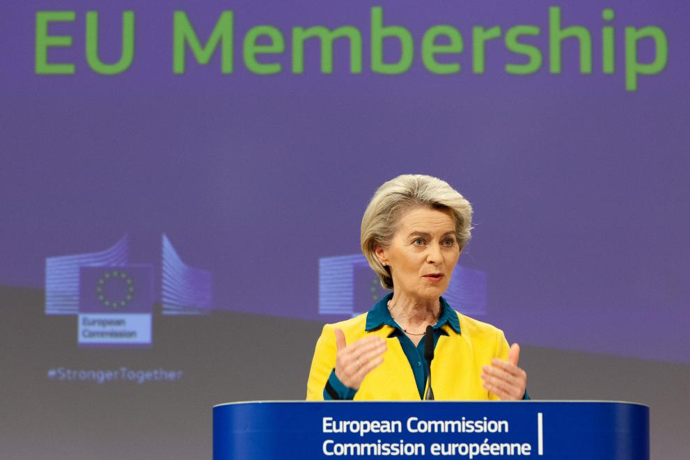 Read-out of the College meeting by Ursula von der Leyen, President of the European Commission, and Olivér Várhelyi, European Commissioner, on the Commission’s opinions on the EU membership applications by Ukraine, Moldova and Georgia