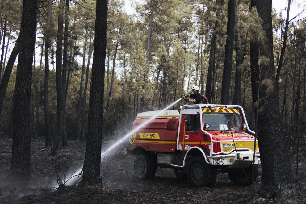 EU assistance to combat forest fires in France