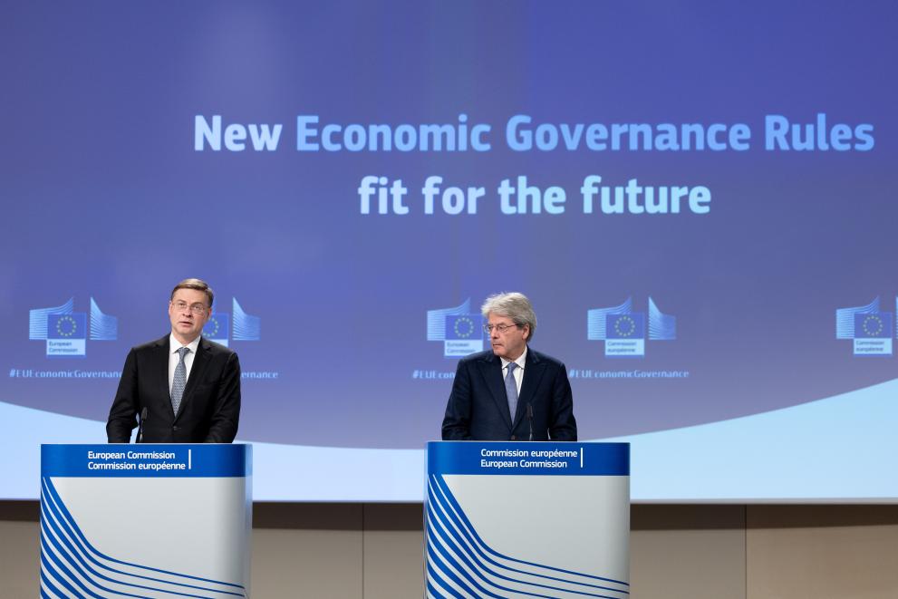 Read-out of the weekly meeting of the von der Leyen Commission by Valdis Dombrovskis, Executive Vice-President of the European Commission,  and Paolo Gentiloni, European Commissioner, on EU's economic governance