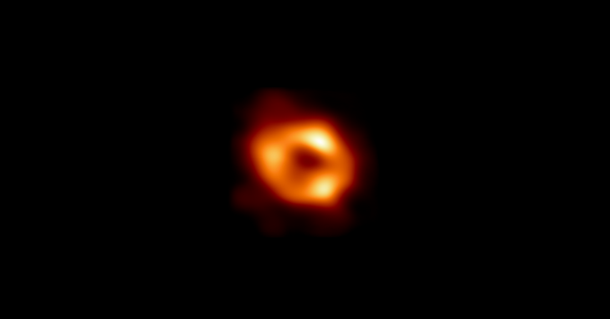 Des astronomes soutenus par l’UE révèlent la première image du trou noir au cœur de notre galaxie