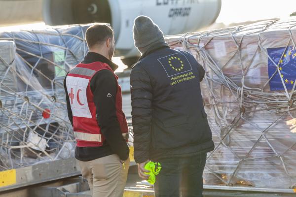 EU Humanitarian air bridge to Egypt